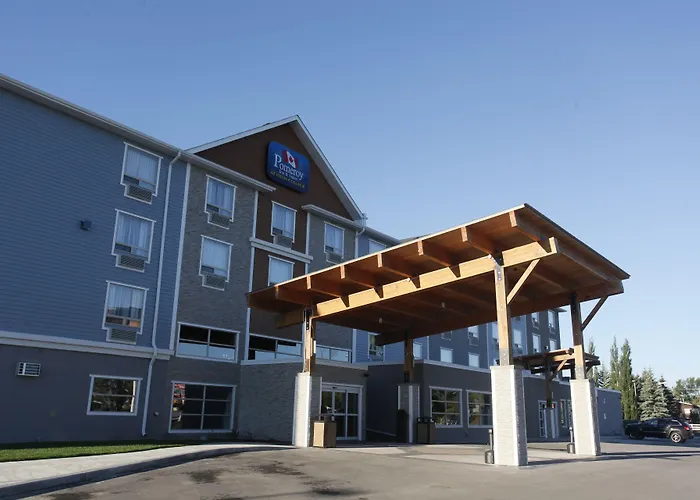 Pomeroy Inn & Suites At Olds College